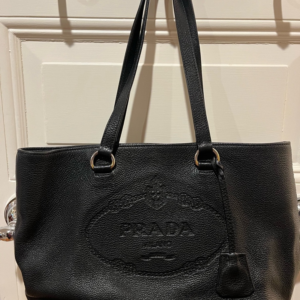 Pebbled Calf PRADA Embossed Logo Black Leather Tote Bag Vitello Daino Gold Metal